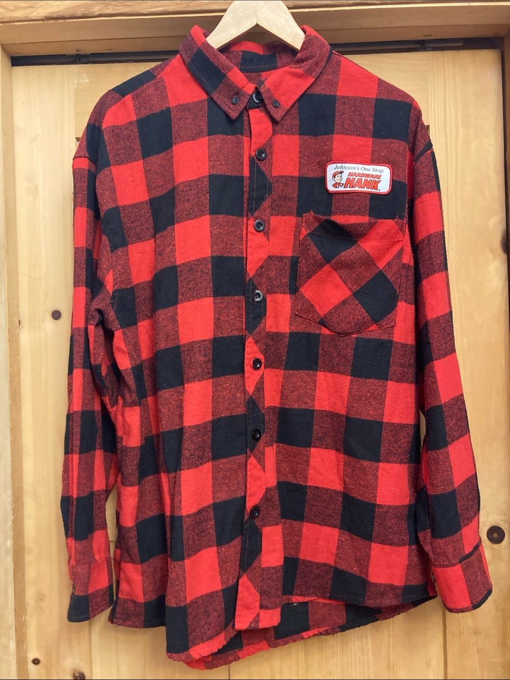 Hardware Hank Red & Black Buffalo Plaid Flannel Shirt - Men's Button-Up